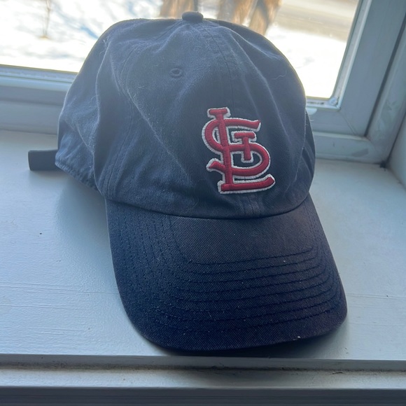 Baseball hat - Picture 1 of 3